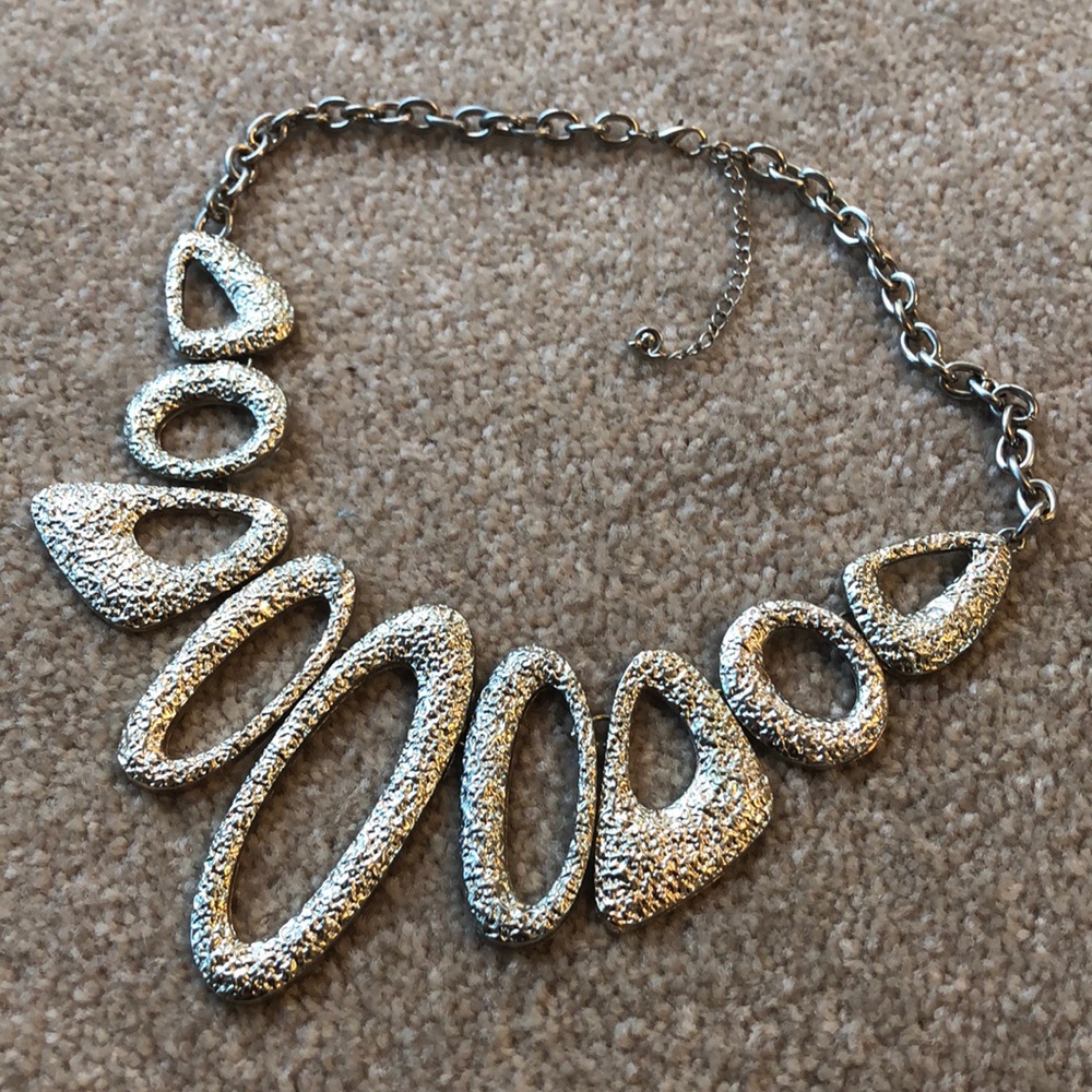 Geometric golden statement necklace